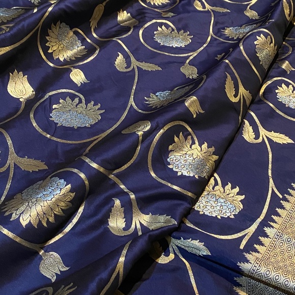 zainabs Other - Party silk saree in blue
